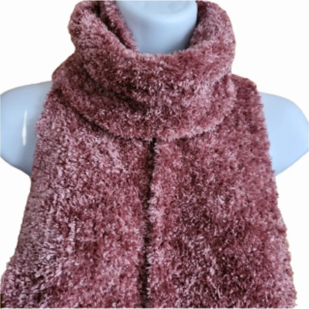 VTG Dusty Rose Scarf Acrylic